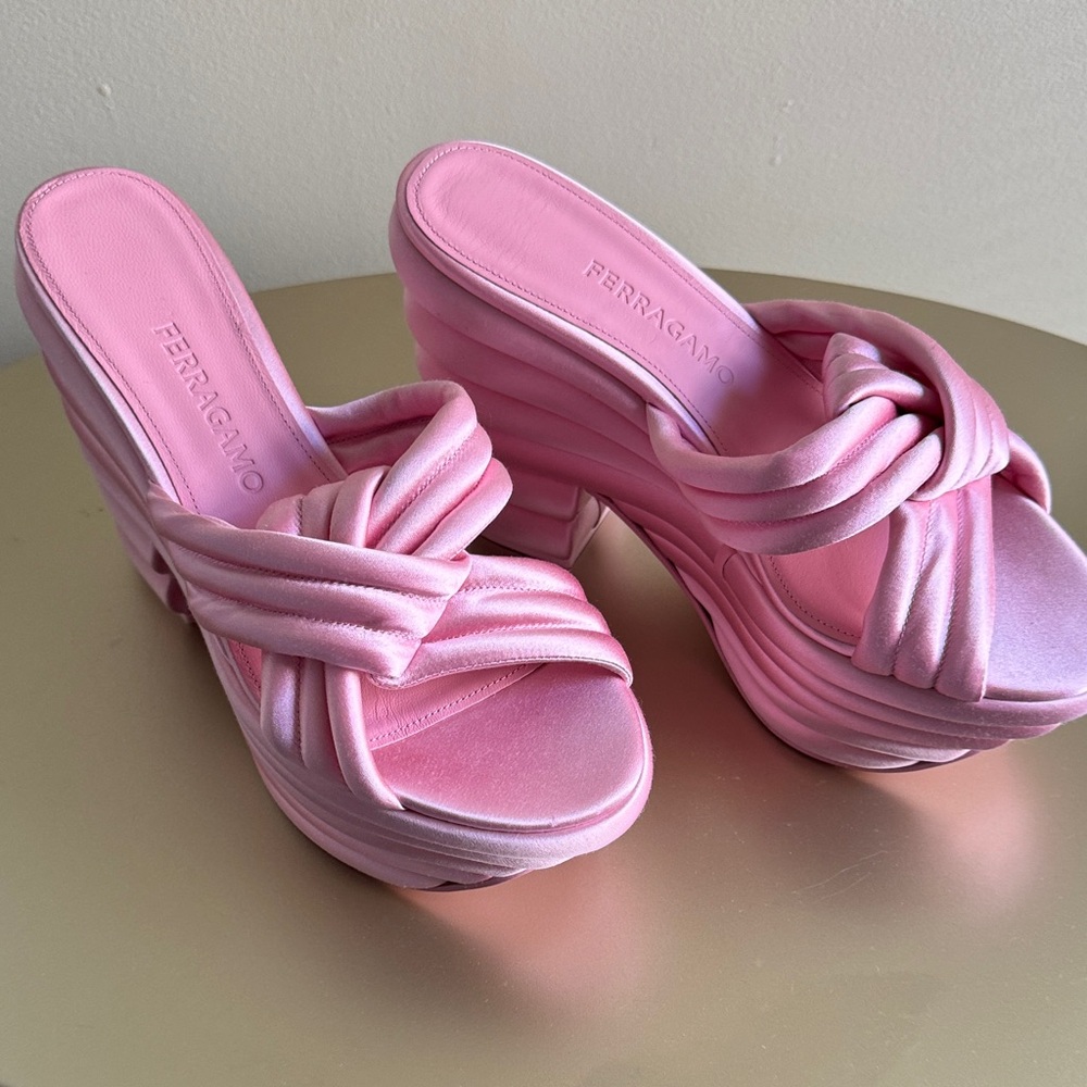 Salvatore Ferragamo Pink Knotted Platform Heels